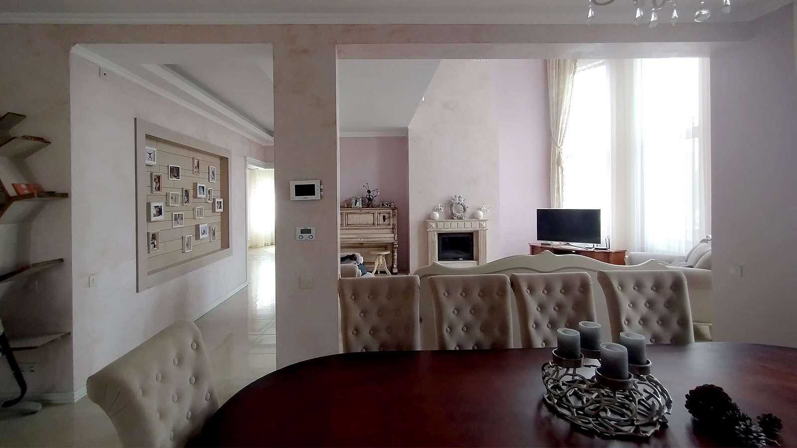 Home 03